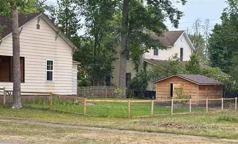 Exterior - 520 7th, Baldwin, MI 49304 photo 7 of 8