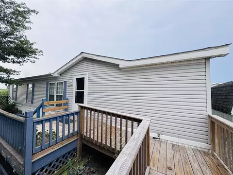 604 W John Beers #64N, Stevensville, MI 49127