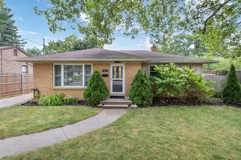 1859 Evergreen, Grand Rapids, MI 49506