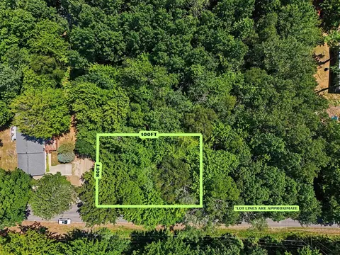 6733 W Basswood, Ludington, MI 49431