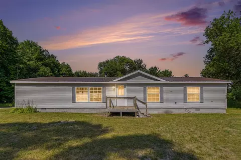 7426 2nd, Thompsonville, MI 49683