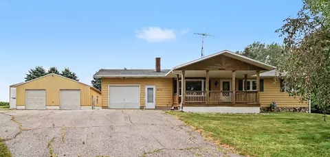 4890 W Kinney, Ludington, MI 49431
