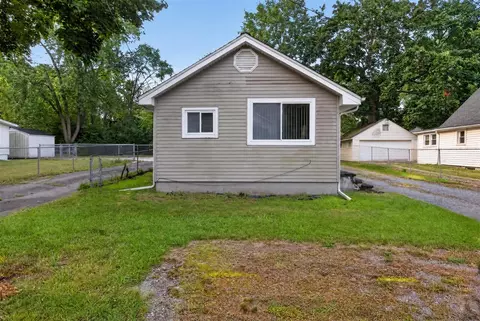 Exterior - 821 Grant, Jackson, MI 49203 photo 3 of 3