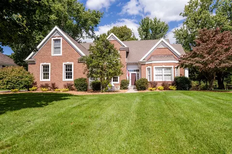 2159 Alpine, Stevensville, MI 49127