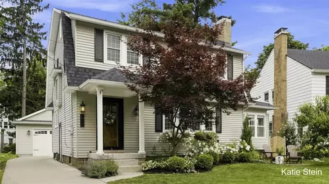 903 Orchard, East Grand Rapids, MI 49506