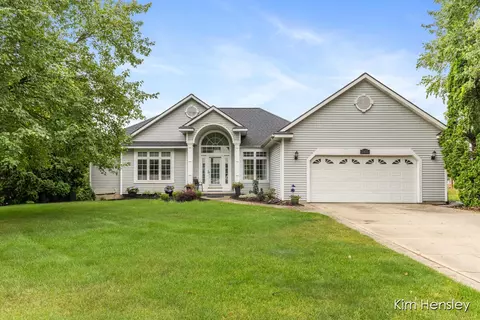 7455 Decosta, Rockford, MI 49341