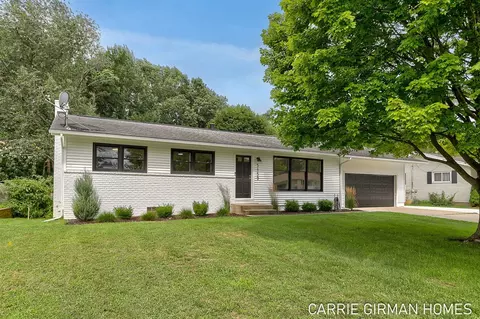 5159 Melmax, Norton Shores, MI 49441