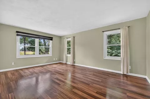 Living - 812 Forest, Marshall, MI 49068 photo 1 of 3