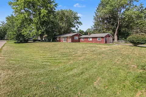 Exterior - 2637 Lucerne, Jackson, MI 49201 photo 6 of 6