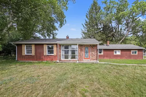 Exterior - 2637 Lucerne, Jackson, MI 49201 photo 2 of 6
