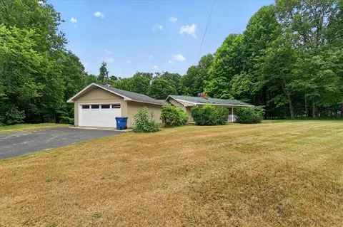 Exterior - 10290 N 16th, Plainwell, MI 49080 photo 3 of 13
