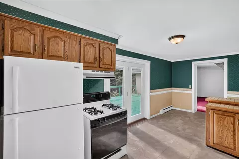 Kitchen - 10290 N 16th, Plainwell, MI 49080 photo 4 of 4