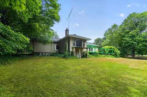 Exterior - 10290 N 16th, Plainwell, MI 49080 photo 9 of 13