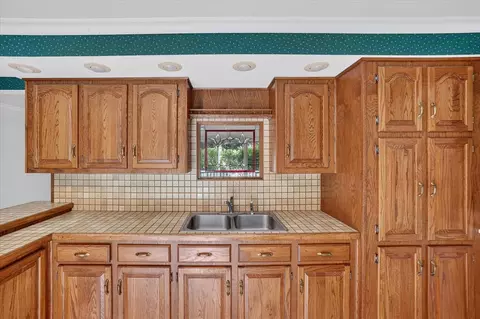Kitchen - 10290 N 16th, Plainwell, MI 49080 photo 3 of 4
