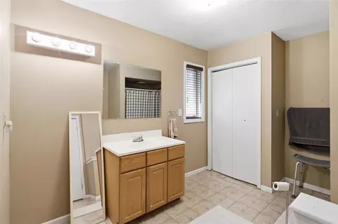 350 3rd, Plainwell, MI 49080 photo 17