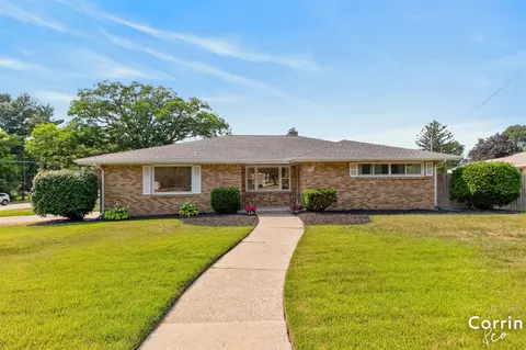 2741 Plainfield, Grand Rapids, MI 49505