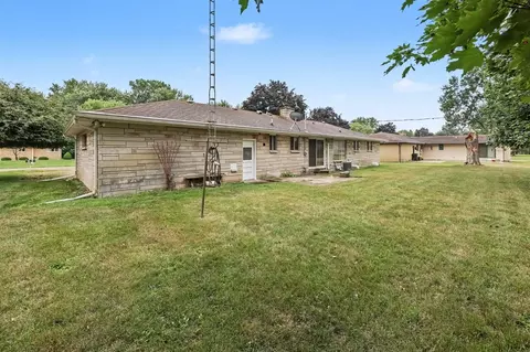 Exterior - 908 Halstead, Jackson, MI 49203 photo 4 of 5