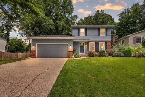 4734 Larkwood, Kentwood, MI 49508