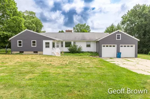 16490 8th, Marne, MI 49435
