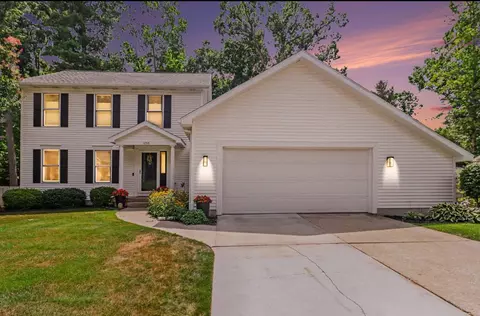 150 Denilee, Comstock Park, MI 49321
