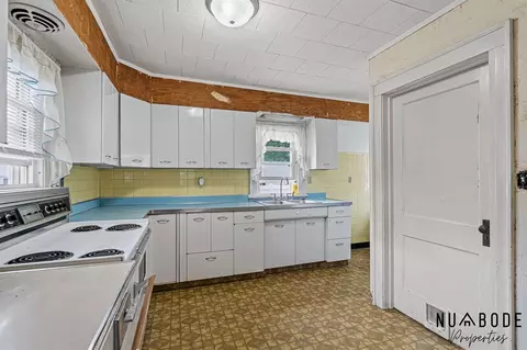 Kitchen - 128 Tower, Ionia, MI 48846 photo 1 of 4