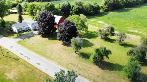 View/Area - 2151 E Coral, Edmore, MI 48829 photo 1 of 5