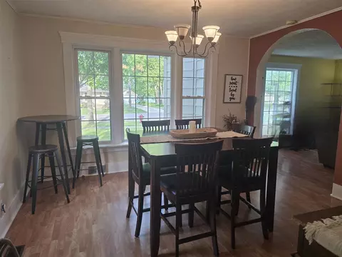 Dining - 642 Maple, Colon, MI 49040 photo 2 of 3