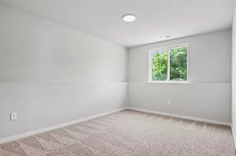 Bedroom - 51997 Pulver, Three Rivers, MI 49093 photo 6 of 10