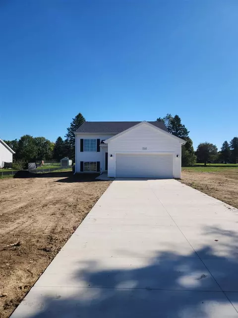 Exterior - 51997 Pulver, Three Rivers, MI 49093 photo 2 of 3