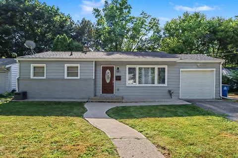 1323 Coolidge, Kalamazoo, MI 49006