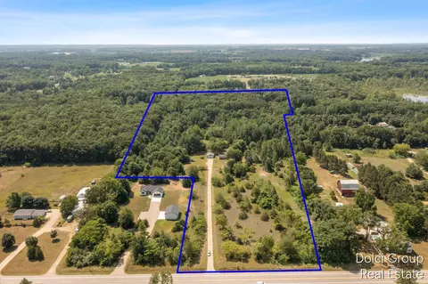 700 129th, Shelbyville, MI 49344