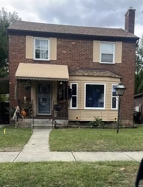 19721 Hartwell, Detroit, MI 48235