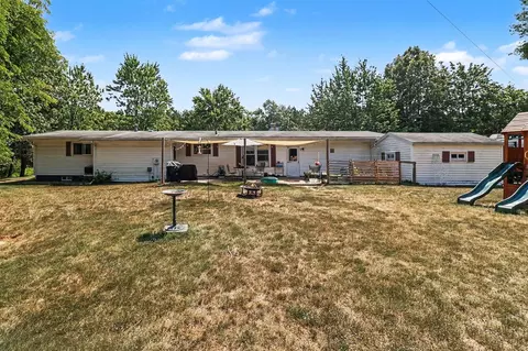 Exterior - 2218 Maple, Manistee, MI 49660 photo 3 of 3