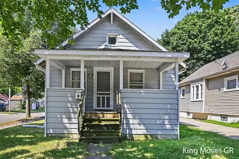 536 Shepard, Lansing, MI 48912
