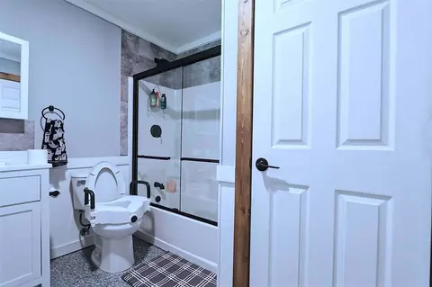 Bath - 4870 E Malaski, Black River, MI 48721 photo 3 of 4