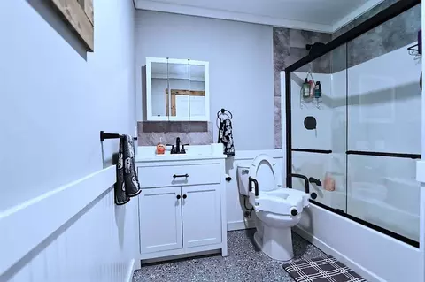 Bath - 4870 E Malaski, Black River, MI 48721 photo 2 of 4