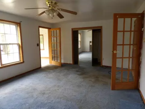 Living - 34637 76th, Covert, MI 49043 photo 2 of 14
