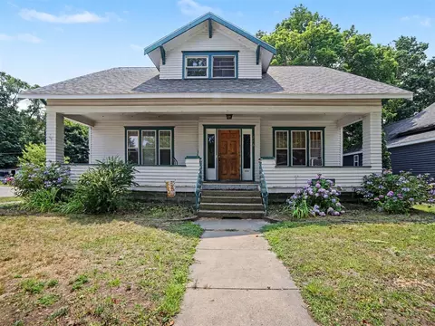 216 E Danaher, Ludington, MI 49431