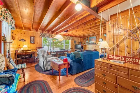 Living - 9533 Jerome, Bitely, MI 49309 photo 3 of 4