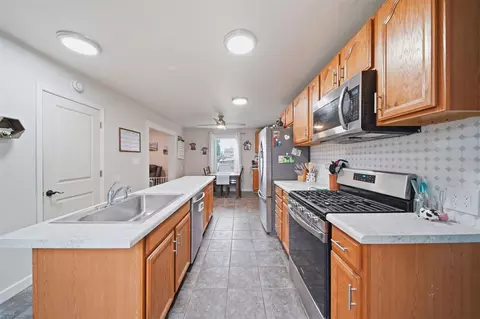 Kitchen - 1136 Cooper, Jackson, MI 49202 photo 3 of 4