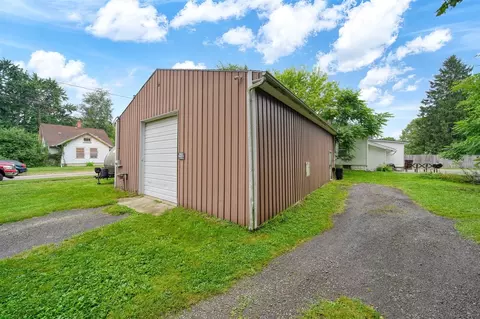 Exterior - 1136 Cooper, Jackson, MI 49202 photo 10 of 13