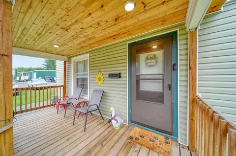 Exterior - 1136 Cooper, Jackson, MI 49202 photo 2 of 13