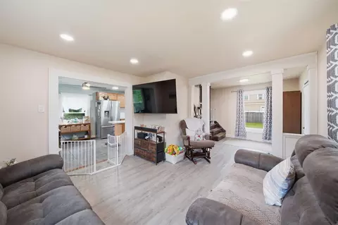 Living - 1136 Cooper, Jackson, MI 49202 photo 1 of 3