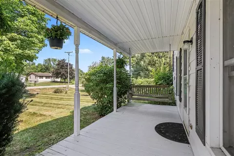 Exterior - 17 4th, Plainwell, MI 49080 photo 6 of 9