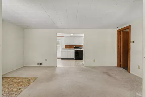 Living - 15 4th, Plainwell, MI 49080 photo 4 of 4