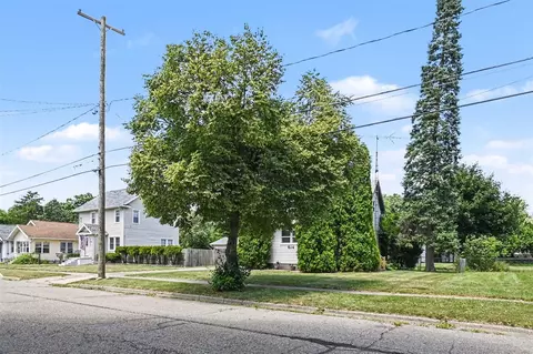 Exterior - 514 Saint Clair, Jackson, MI 49202 photo 2 of 9