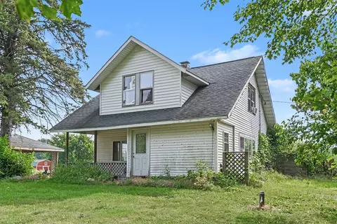Exterior - 41491 70th, Covert, MI 49043 photo 3 of 14