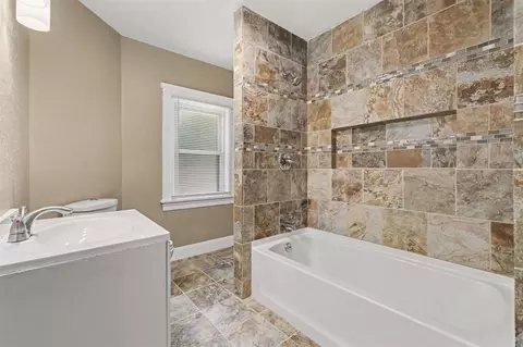 Bath - 113 E Robinson, Jackson, MI 49203 photo 1 of 1