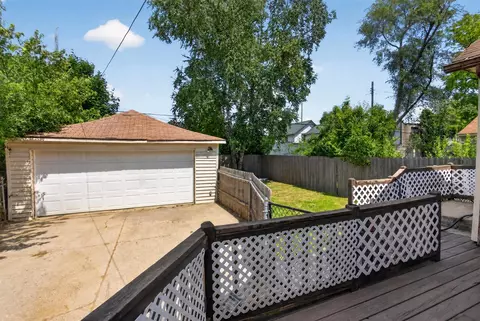 Exterior - 302 Cass, Jackson, MI 49203 photo 10 of 11