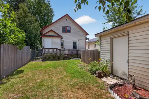 Exterior - 302 Cass, Jackson, MI 49203 photo 11 of 11